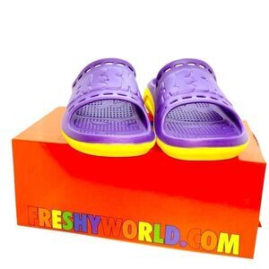 Freshy Cali Slides Womens NEW w/Tags & Box Purple Athletic & Beach - sz. 10 1/2